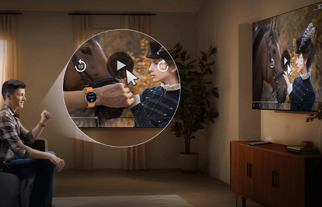 Smart TV QLED 4K Samsung 85 inch QA85Q8FAAKXXV có thể điều khiển bằng đồng hồ đeo tay