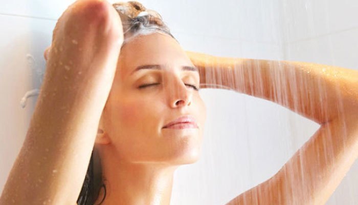 Bình nóng lạnh gián tiếp Ariston SLE 30 QH 2,5 FE