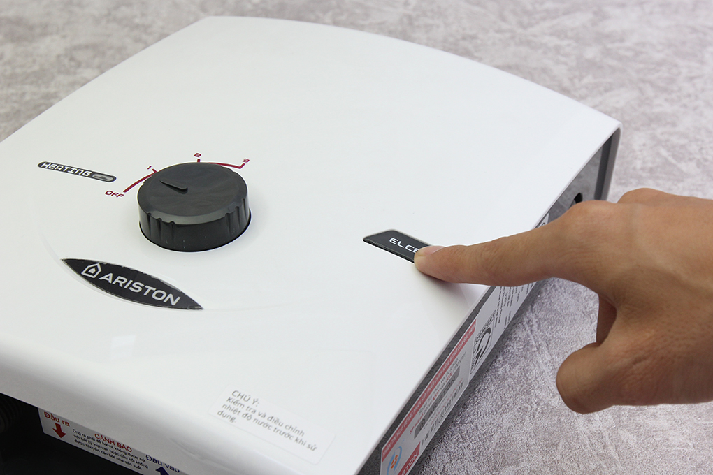 may-nuoc-nong-ariston-sb35e-vn-thu-vien-7 may nuoc nong ariston sb35e vn thu vien 7