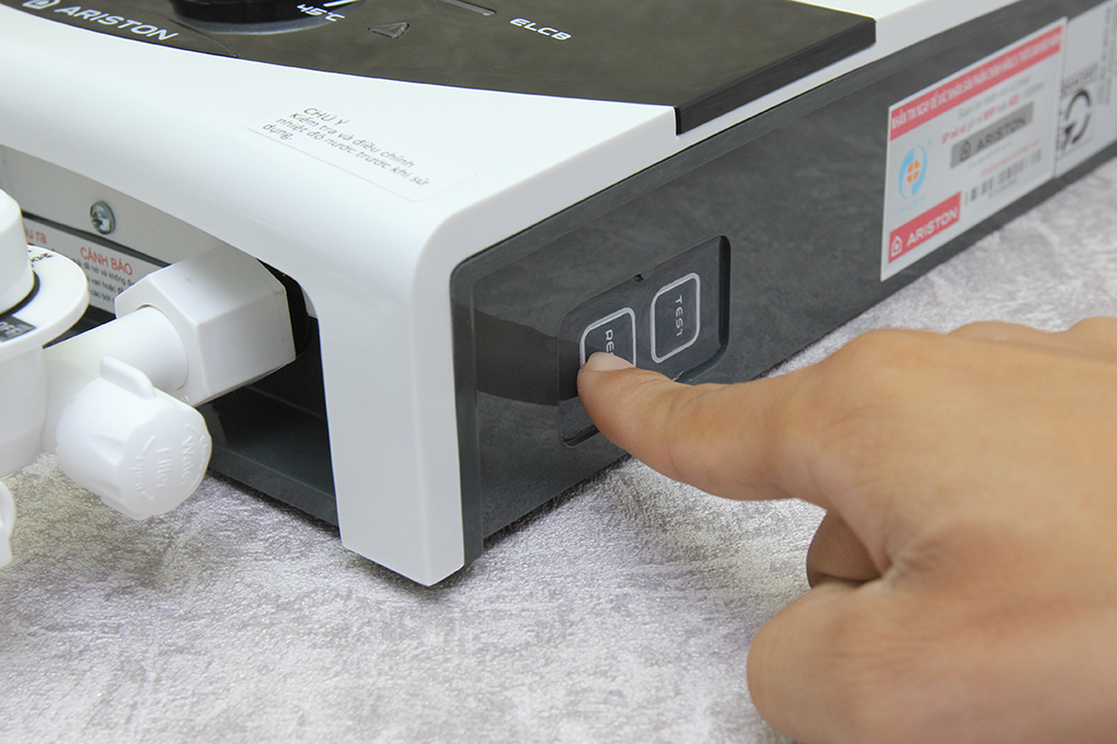 may-nuoc-nong-ariston-smc45pe-vn-thu-vien-9 may nuoc nong ariston smc45pe vn thu vien 9