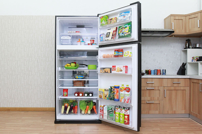 tu-lanh-sharp-sj-xp555pg-sl-555-lit-2-cua-inverter-2-3 Tủ lạnh Sharp SJ-XP570PG-SL 570 lít 2 cửa Inverter